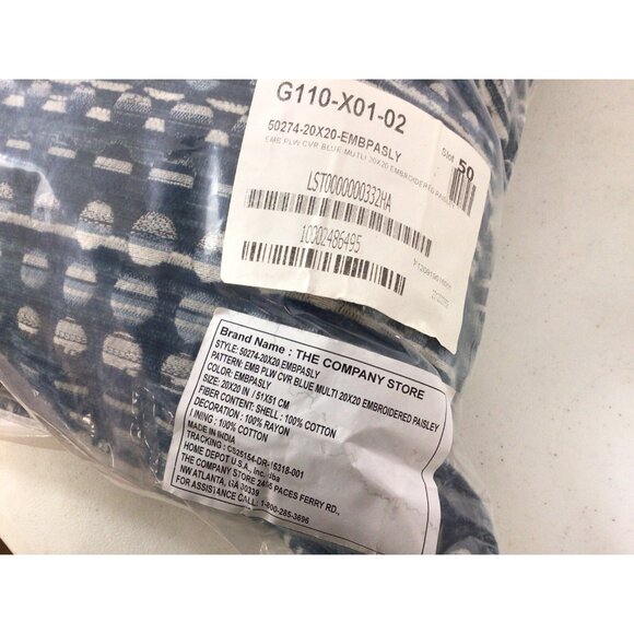 The Company Store Square Decorative Pillow 20 Inches New X 2 - Picture 4 of 6